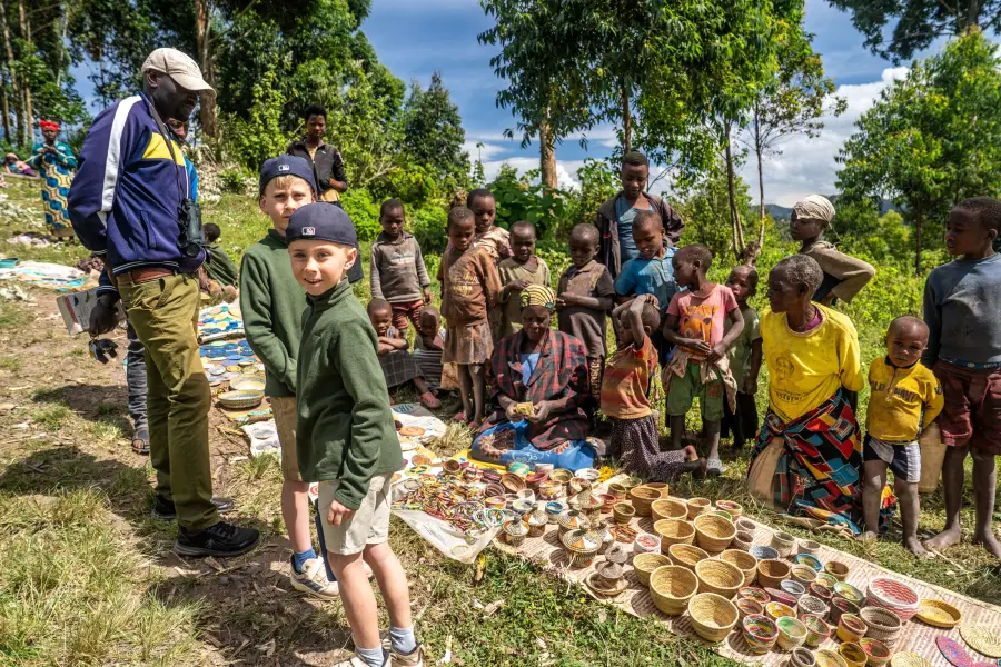 Uganda - Lake Mutanda - místní škola