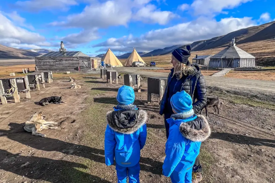 Špicberky - Husky farma