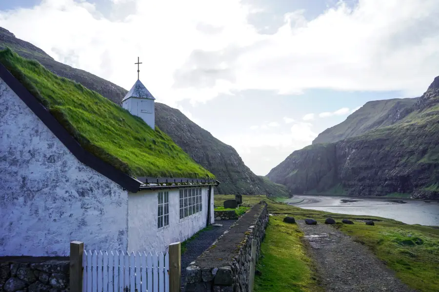 Faerské ostrovy - Saksún